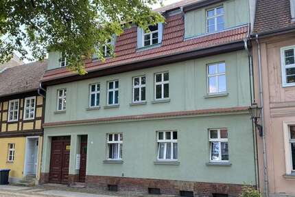 Wohnung Neuruppin - 3 Zimmer, 77 m&sup2;, 725&euro; | Angebot:25083009