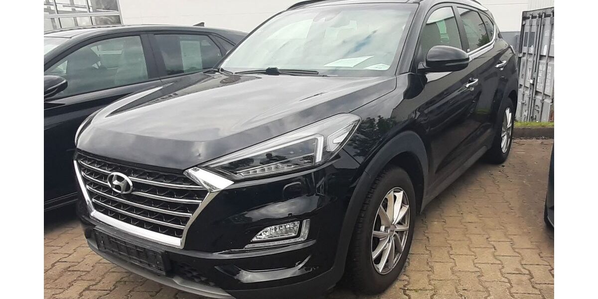 Hyundai TUCSON 93.300 km 20.990 &euro; Pirna bei Dresden 01796
