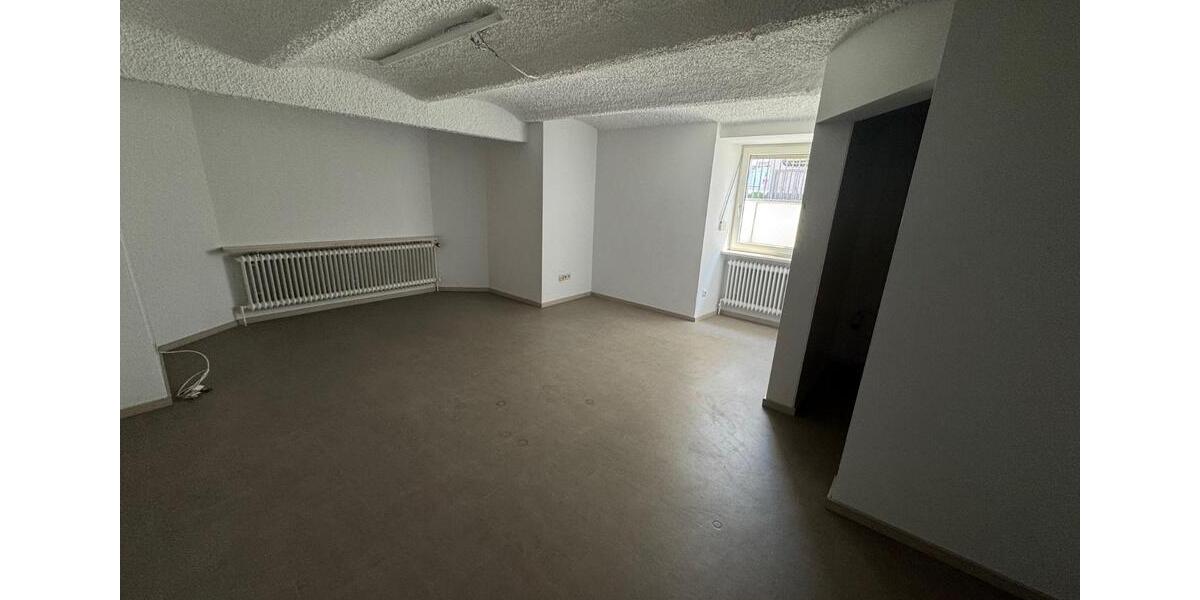 Gewerbeobjekt Regensburg Brandlberg - 430&euro; | Angebot:26356124