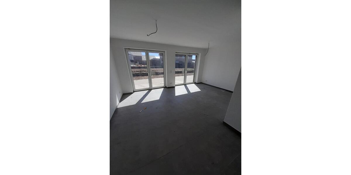 Etagenwohnung Steinfeld (Oldenburg) - 4 Zimmer, 100 m&sup2;, 1.420&euro; | Angebot:26379905