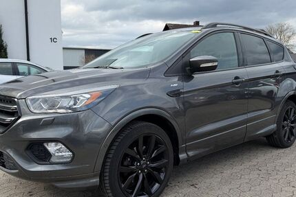 Ford Kuga 146.801 km 9.999 &euro; Hennef 53773