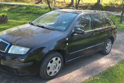 Skoda Fabia 210.855 km 2.200 &euro; Reichshof 51580