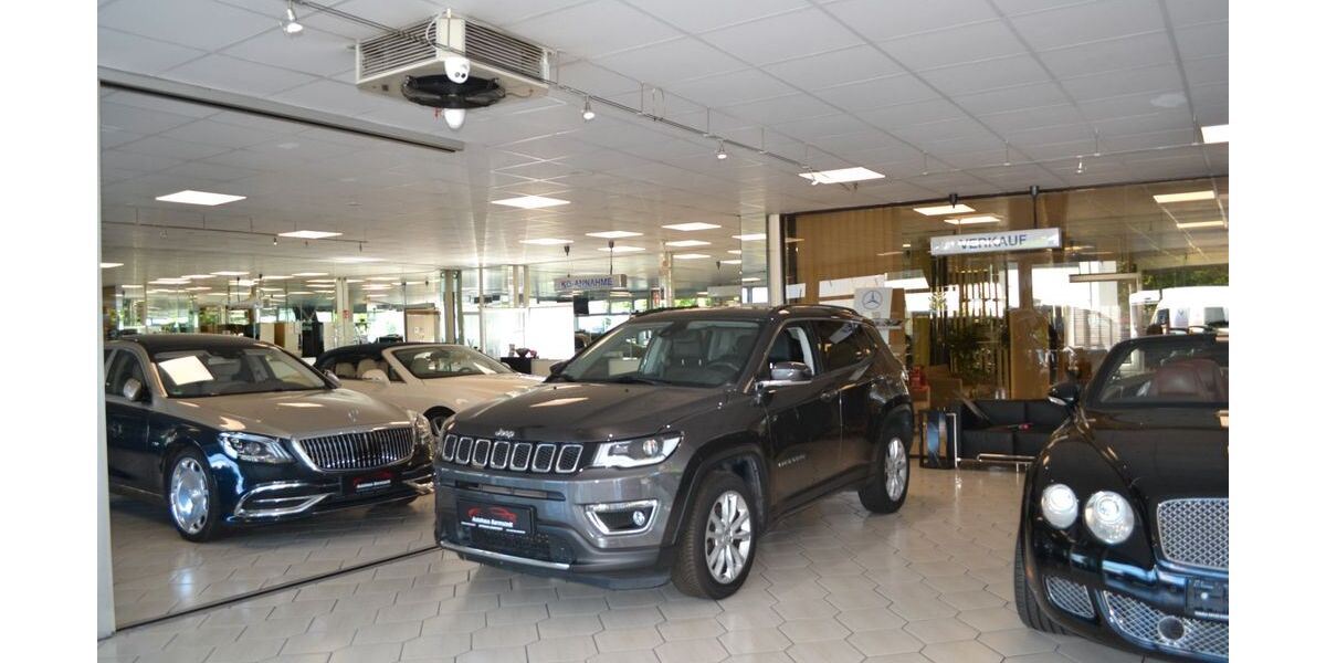 Jeep Compass 31.000 km 21.900 &euro; Barmstedt 25355