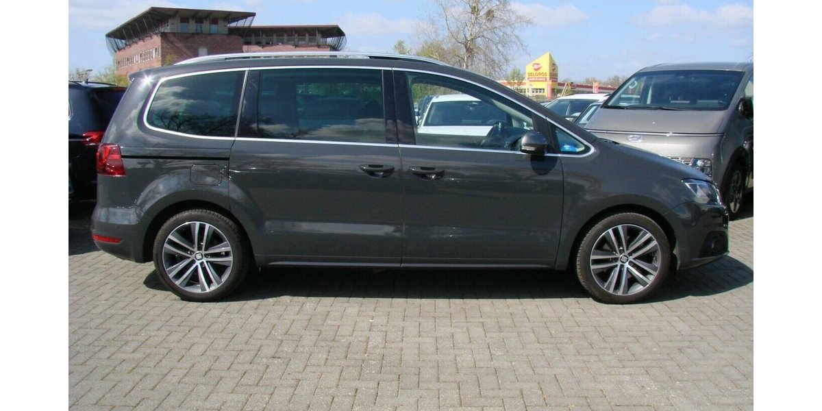 Seat Alhambra 2.0TSi FR-Line DSG Panorama Xenon Kamera 85.988 km 24.980 &euro; Falkensee 14612