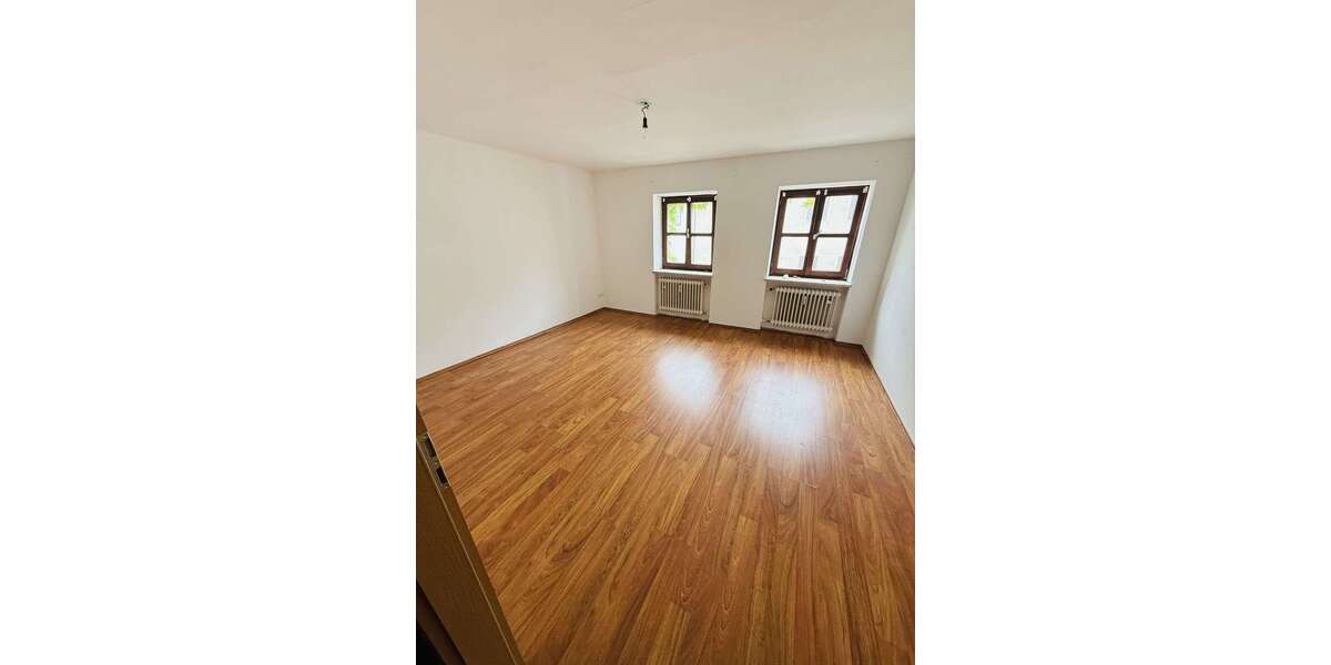 Etagenwohnung Eggenfelden - 2 Zimmer, 48 m&sup2;, 500&euro; | Angebot:27285106