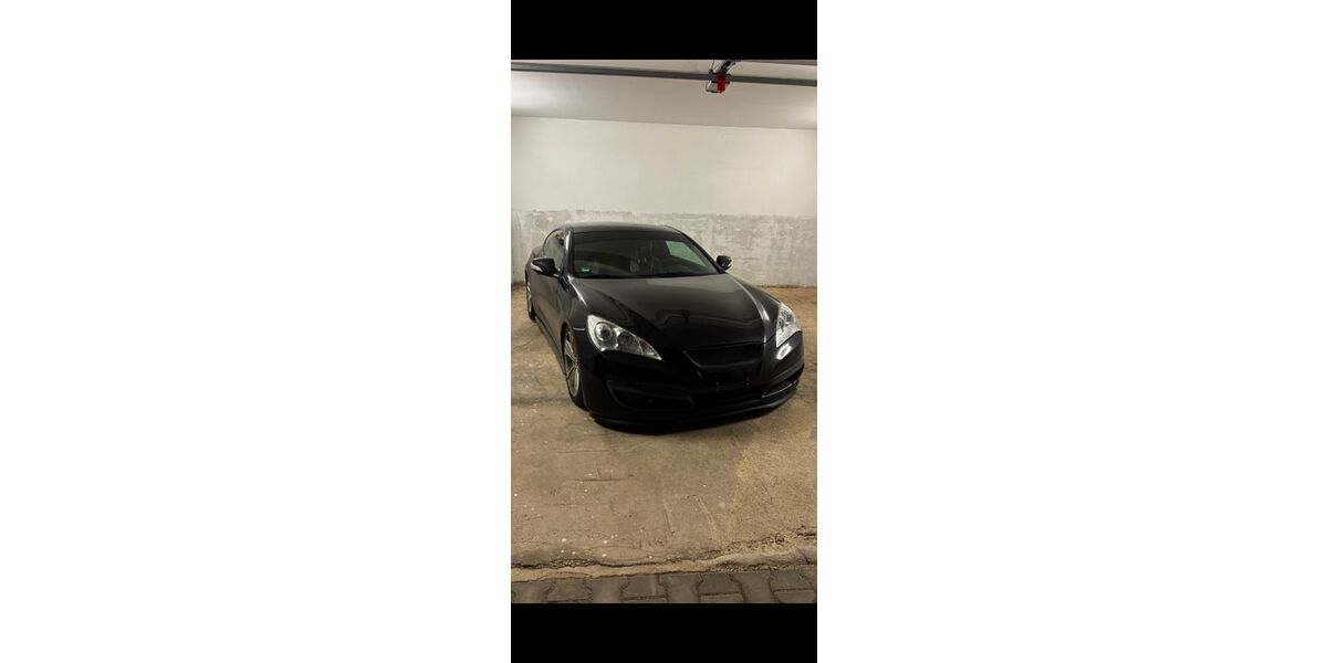 Hyundai Genesis 118.000 km 13.999 &euro; Elsteraue 06729
