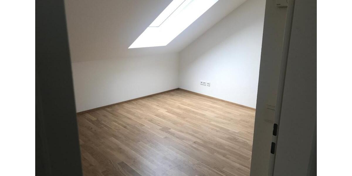 Dachgeschoßwohnung Lüdinghausen - 3 Zimmer, 65 m&sup2;, 850&euro; | Angebot:26038730