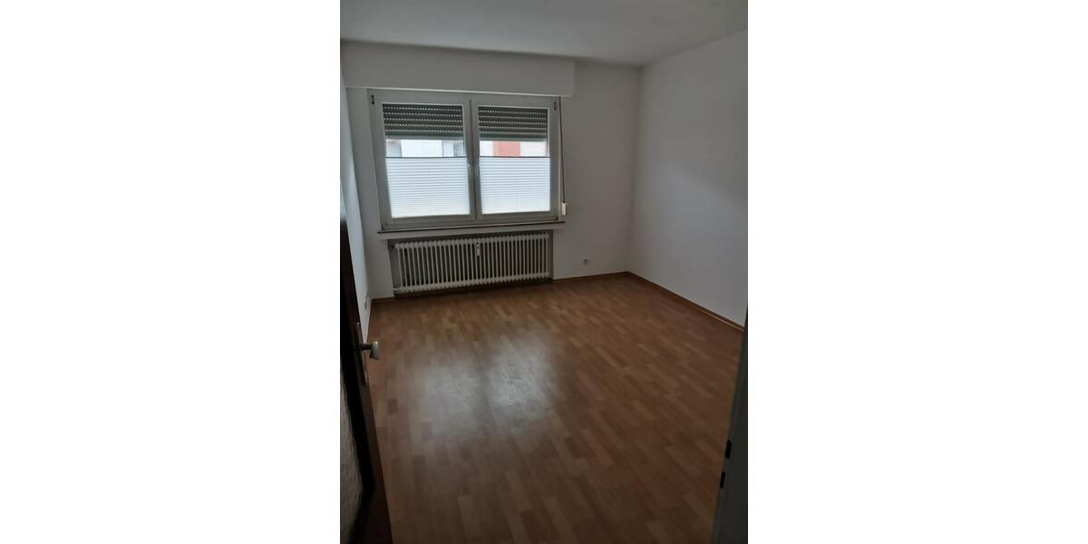 Etagenwohnung Würselen - 2 Zimmer, 52 m&sup2;, 500&euro; | Angebot:26408234