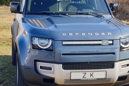 Land Rover Defender 112.677 km 43.980 &euro; Neumünster 24536