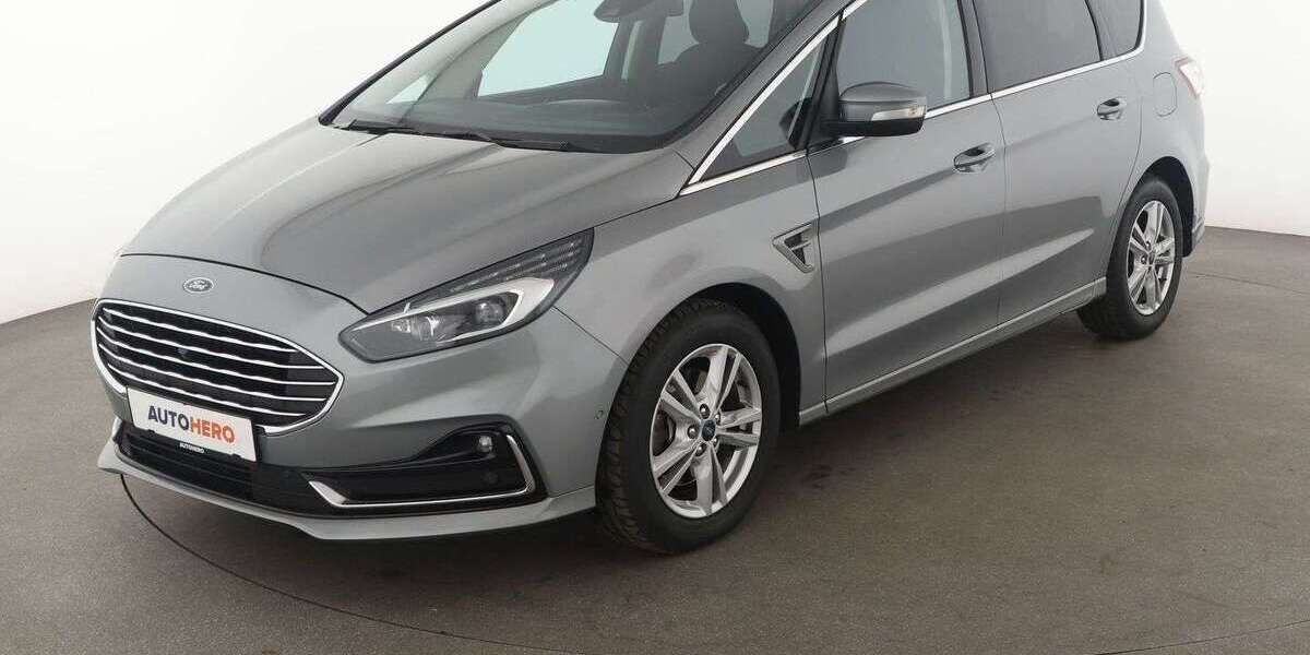 Ford S-Max 77.004 km 22.240 &euro; Stuttgart 70195