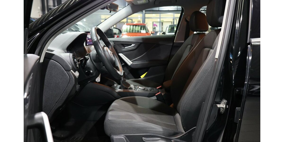 Audi Q2 1.4 TFSI SPORT / 1.HAND / ABN.AHK / PDC / SHZ 138.000 km 14.522 &euro; Hamm 59077