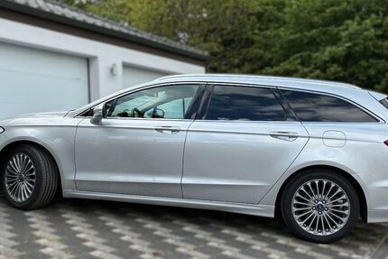 Ford Mondeo 87.561 km 12.900 &euro; Herdecke 58313