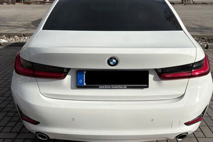 BMW 318 59.000 km 27.000 &euro; München 80937