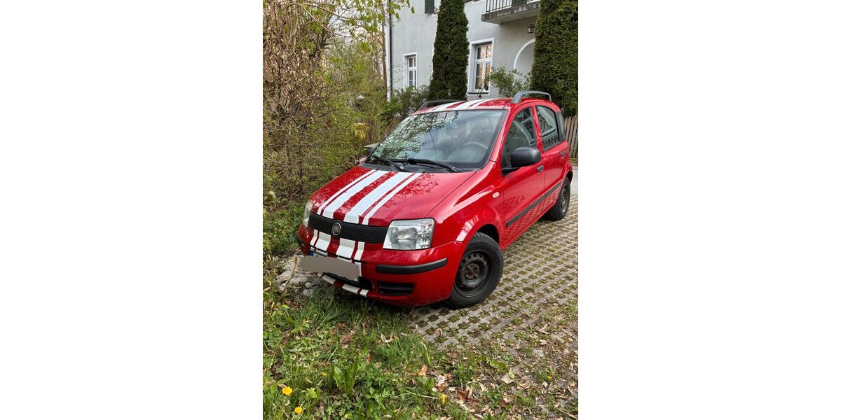 Fiat Panda 117.000 km 2.400 &euro; Germering 82110