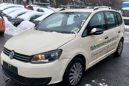 VW Touran 387.850 km 2.850 &euro; Würzburg 97082