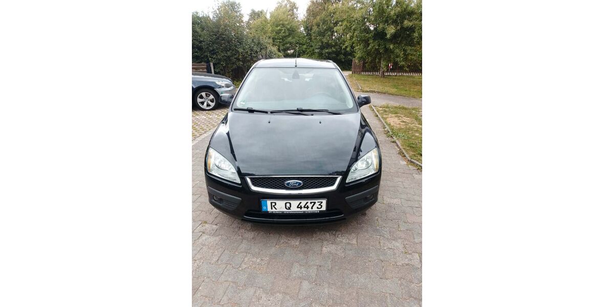 Ford Focus 240.000 km 1.400 &euro; Maxhütte-Heidhof 93142