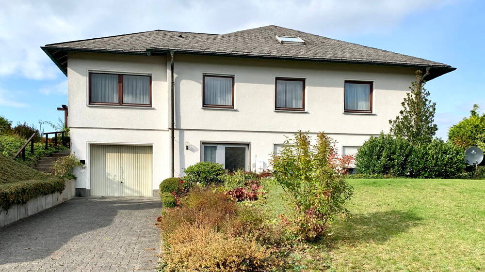 Einfamilienhaus Wenden / Hillmicke Hillmicke - 6 Zimmer, 240 m&sup2;, 450.000&euro; | Angebot:26377324