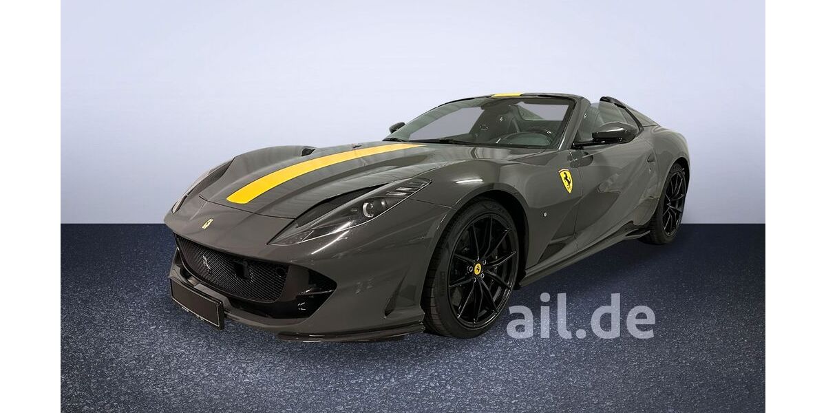 Ferrari 812 2.573 km 578.390 € Grünwald 82031