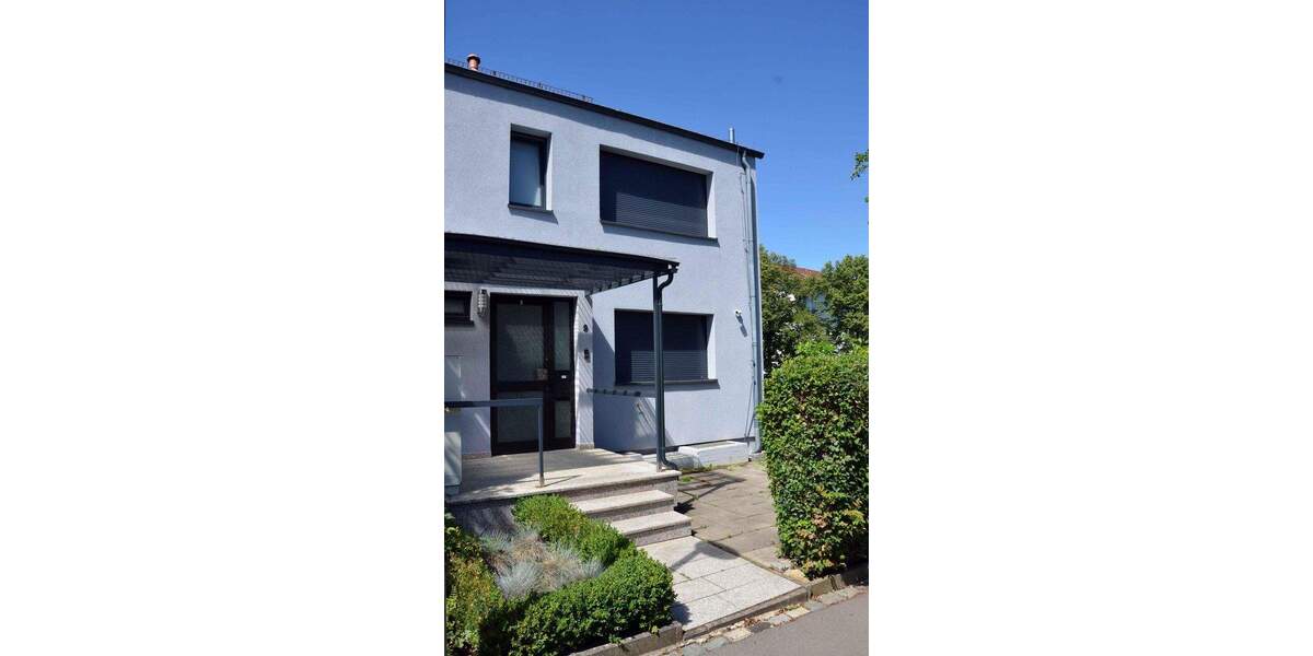 Modernes, kernsaniertes Einfamilienhaus mit Garage in Fasanenhof 6 zimmer