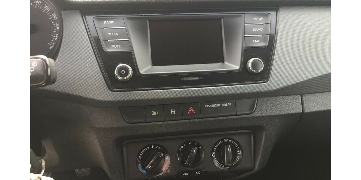 Skoda Fabia Kombi,Klima,8 Fach Bereift! Tüv Neu! 195.000 km 6.400 &euro; Himmelkron 95502