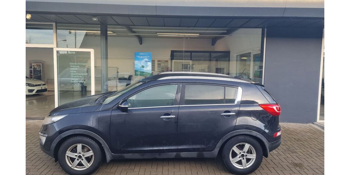 Kia Sportage 141.050 km 7.390 &euro; Barleben 39179