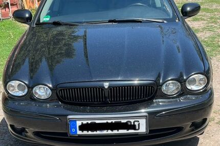Jaguar X-Type 170.850 km 1.500 &euro; Steinbach 61449