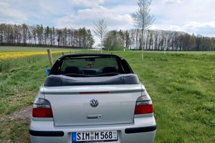 VW Golf 137.500 km 3.600 &euro; Buch 56290