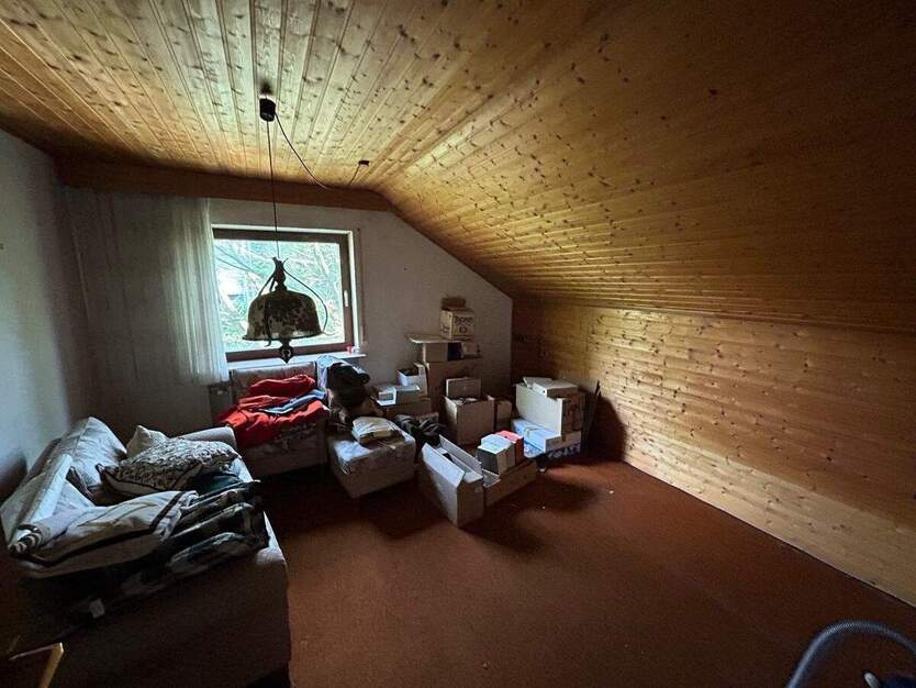 DHH in Erlangen - Kosbach...gut gelegen, Vorrath-Bau 6 zimmer