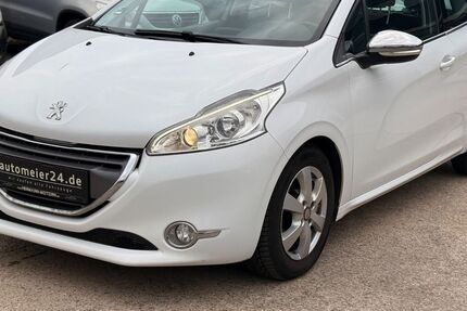 Peugeot 208 157.498 km 3.990 &euro; Erlangen 91056