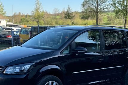 VW Touran 313.000 km 5.190 &euro; Dunningen 78655