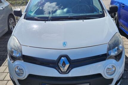 Renault Twingo 145.000 km 2.300 &euro; Geisenfeld 85290