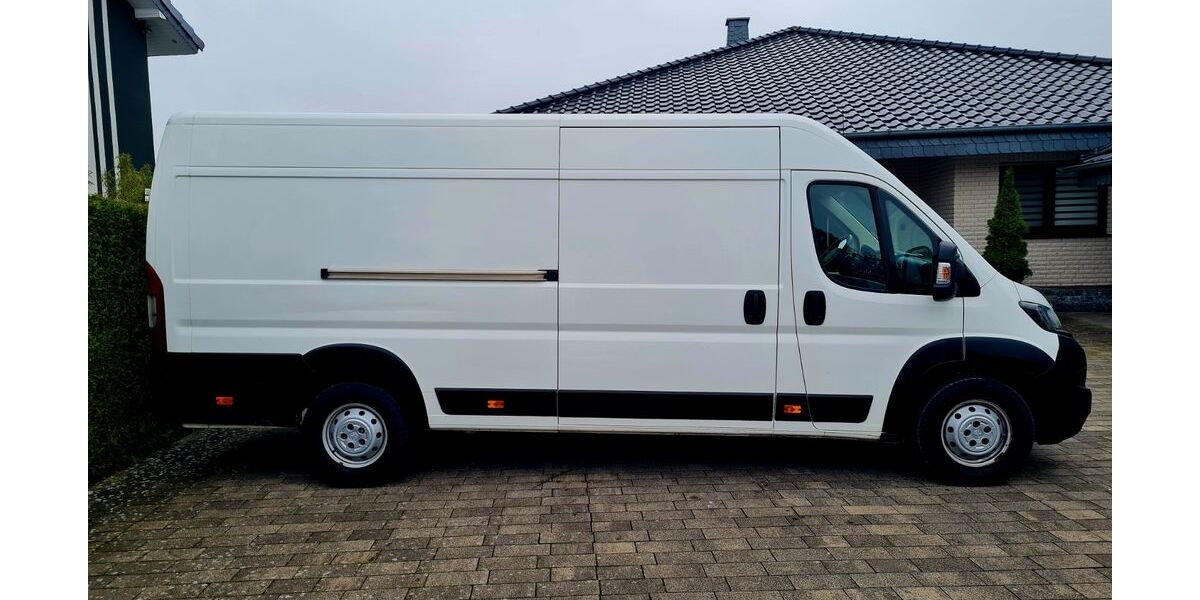 Peugeot Boxer 79.000 km 19.800 € Bad Lippspringe 33175