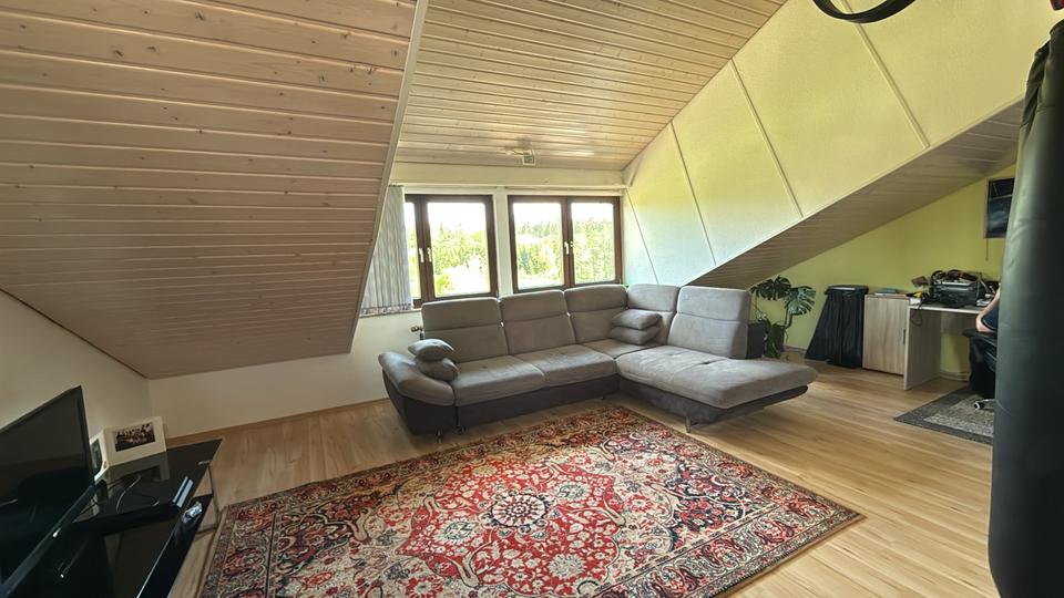 Reihenhaus Aldingen - 6 Zimmer, 170 m&sup2;, 410.000&euro; | Angebot:26483085