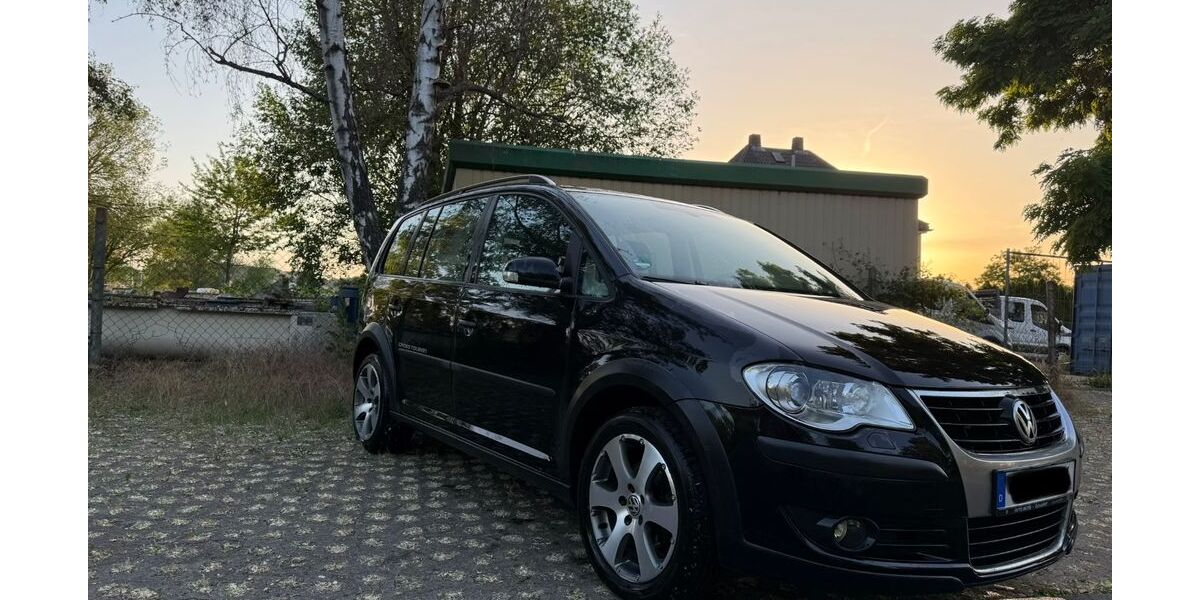 VW Touran 275.000 km 6.760 &euro; Frickenhausen 97252