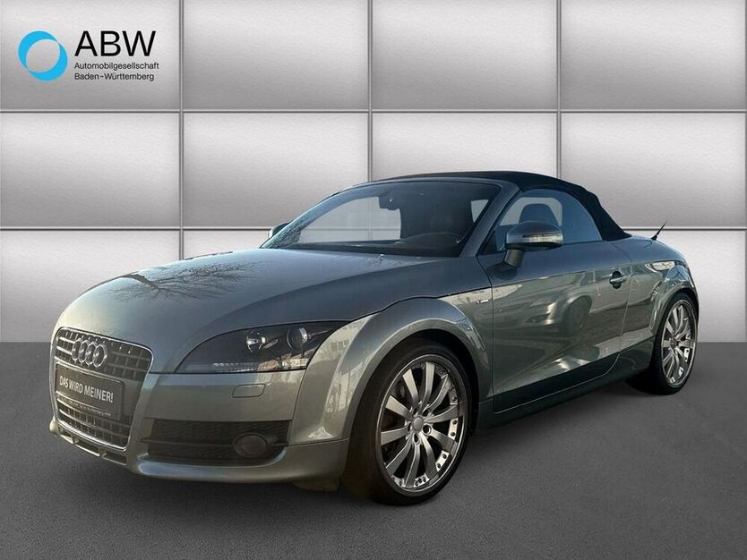 TT