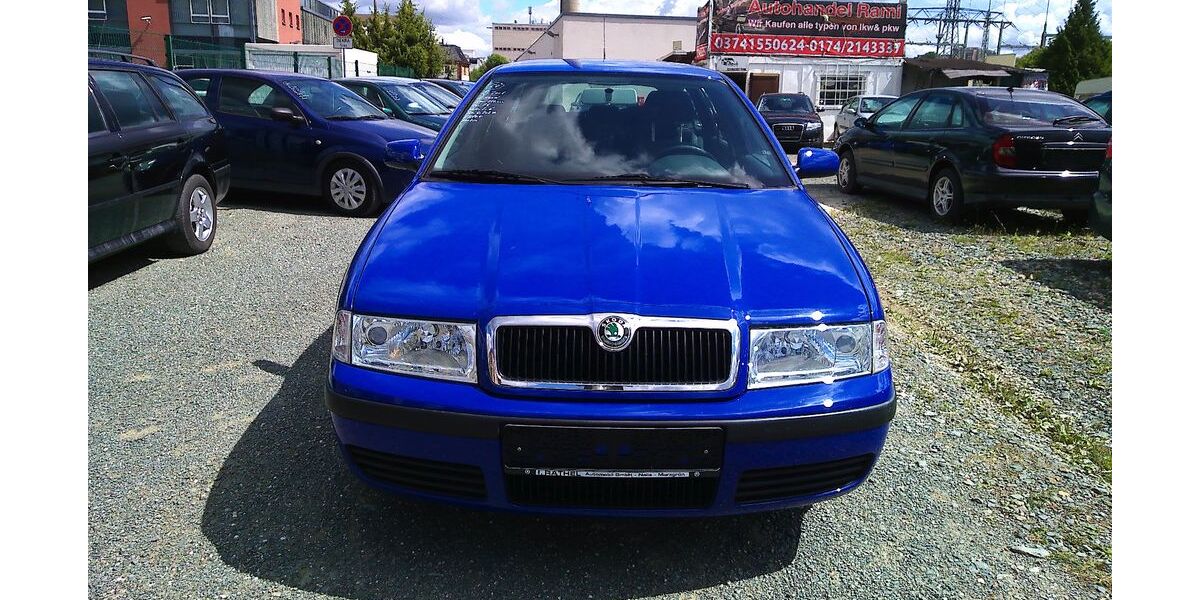 Skoda Octavia 111.000 km 1.000 &euro; Plauen 08523
