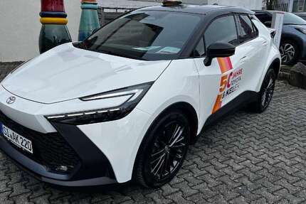 Toyota C-HR 8.025 km 39.960 &euro; Kreuztal 57223