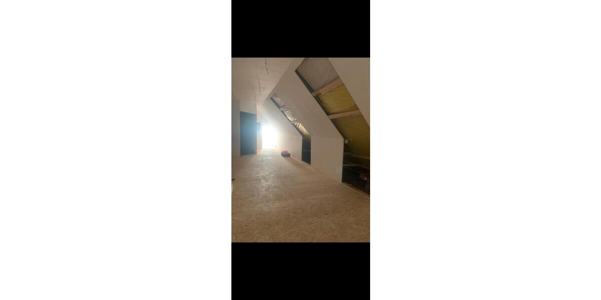 Einfamilienhaus Naumburg - 4 Zimmer, 110 m&sup2;, 1.050&euro; | Angebot:25367733