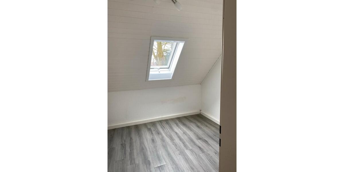 Etagenwohnung Moormerland - 2 Zimmer, 37 m&sup2;, 490&euro; | Angebot:26324438