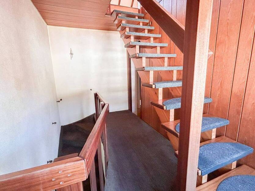 Einmalige Gelegenheit: Zweifamilienhaus mit Garten und Garage in Übach-Palenberg
