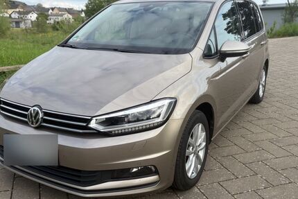 VW Touran 185.999 km 15.390 &euro; Bischoffen 35649