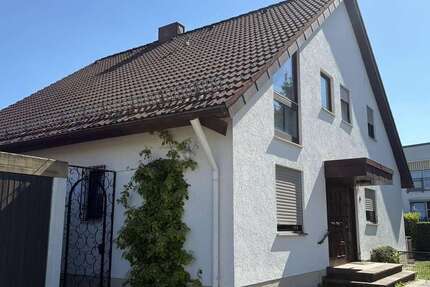 Haus zum Kaufen in Neu-Ulm 499.000 € 167.55 m² 7 zimmer