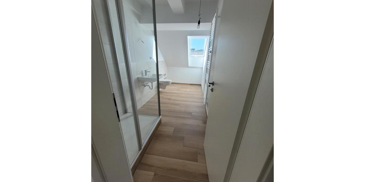 Dachgeschoßwohnung Mitwitz - 4 Zimmer, 77 m&sup2;, 725&euro; | Angebot:26367691