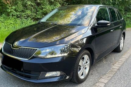 Skoda Fabia 200.000 km 7.400 &euro; Quickborn 25451