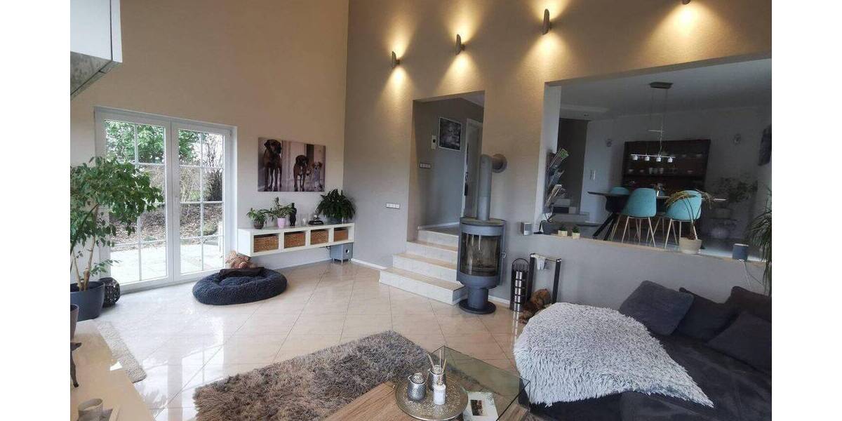 Einfamilienhaus Gilzem - 7 Zimmer, 240 m&sup2;, 650.000&euro; | Angebot:26903813