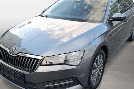 Skoda Superb 43.341 km 29.280 &euro; Frankfurt am Main 60528