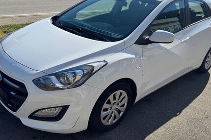 Hyundai i30 185.000 km 5.499 &euro; Oberndorf a.N. - Aistaig 78727