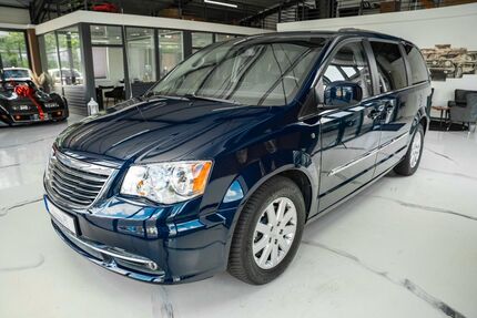 Chrysler Pacifica 119.392 km 18.299 &euro; Quakenbrück 49610
