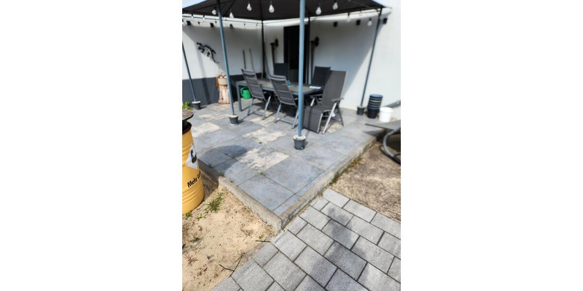 Einfamilienhaus Lage - 4.5 Zimmer, 145 m&sup2;, 449.000&euro; | Angebot:26351633