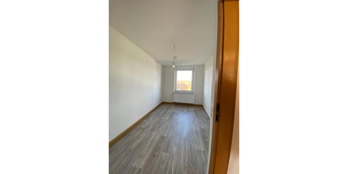 Etagenwohnung Wildenfels - 3 Zimmer, 60 m&sup2;, 39.500&euro; | Angebot:27427225